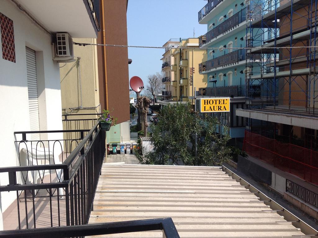 Hotel Laura Rimini Exterior photo